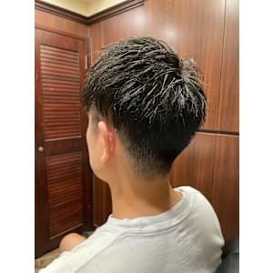 ツーブロスタイル