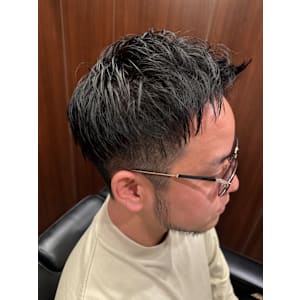 ツーブロックショート