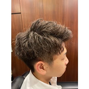 ツイストショート