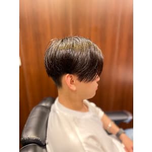 前下がりセンターパート