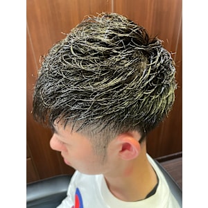 ヒロ銀座ツーブロックスタイル