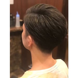 ナチュラルビジネススタイル