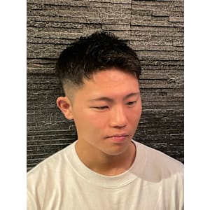 ツーブロックフェードスタイル