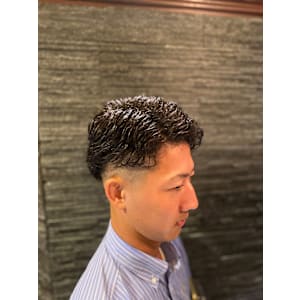 パーマフェードスタイル