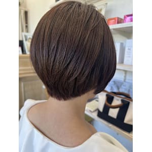 首元すっきりショートヘア