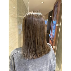 赤みなしグレージュ /コノミ