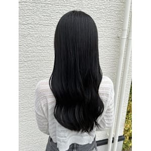 フェイクブラック