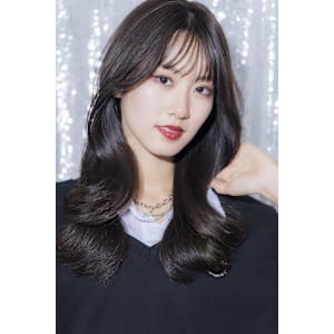 韓国っぽ暗髪レイヤー　【錦糸町北口】