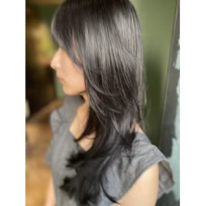 秋色カラーイメチェントーンダウンブルーブラック