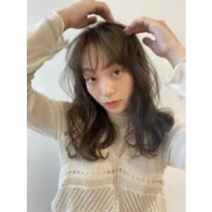 ブリーチなし透明感カラー♪ / 担当ももこ