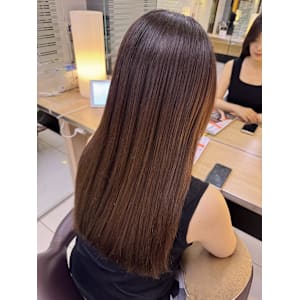 ツヤツヤ赤みなしカラー 