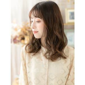 大人フェミニンくせ毛風カールゆるふわミディ　アースカラー