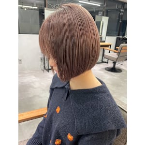 透明感ハイトーンカラーピンクベージュ＊大人かわいいミニボブ