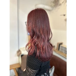 サプリカラーでつやぷるロングヘア