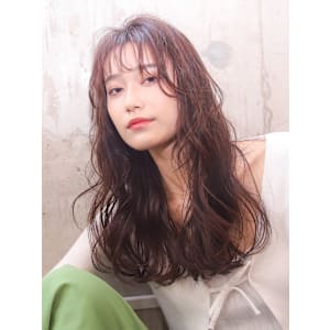 レイヤーロング　レイヤーカット　美髪　ウェットヘア