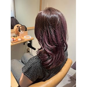 ヴァイオレット　ピンク　ヘアカラー