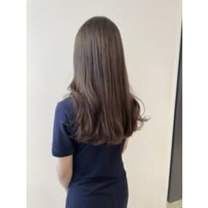 イルミナ ショコラブラウン