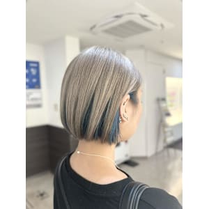 ミニボブ＋インナーブルー