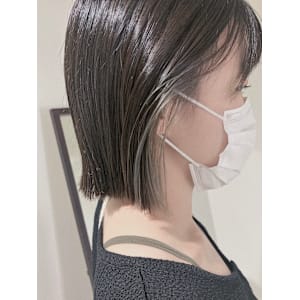 アッシュグレージュ　ボブ