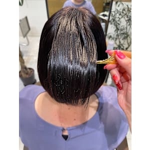 髪質改善で艶髪に！