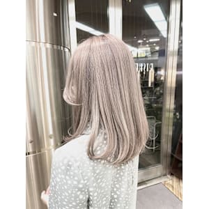 明るめミルクティー