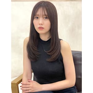 大人ガーリー透明感くすみカラーモカベージュ