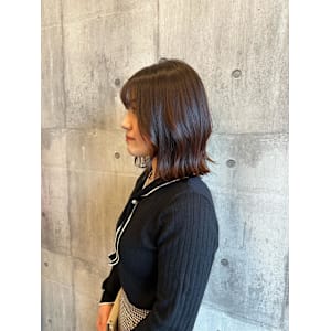 レッドブラウン