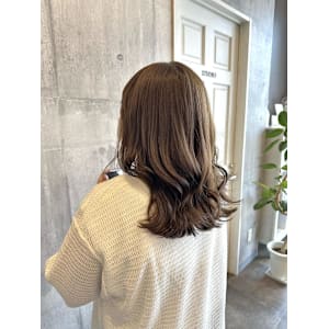 ミルクティーブラウン