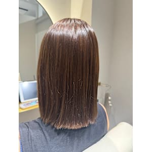 メテオカラー×くすみブラウン『銀座／個室』