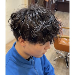 シャドウパーマ