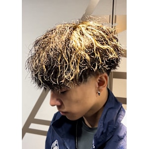 マッシュツーブロックハイライト波巻きツイストスパイラル