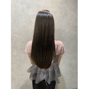 オリーブブラウン（半個室）