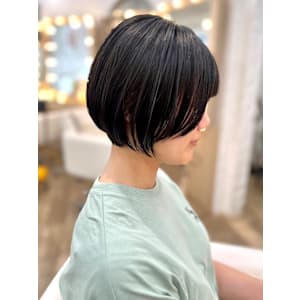 ナチュラル縮毛矯正で作るショートボブ☆