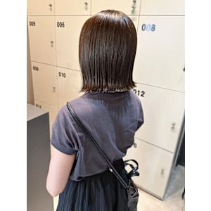 切りっぱなしボブ