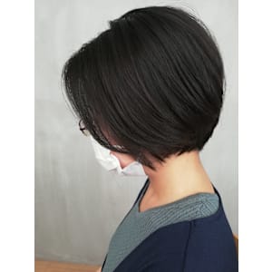 【avli】ナチュラルな丸みが人気なショートボブ　　船橋/船