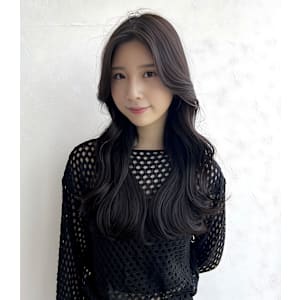 クビレミディ　TOMOKI