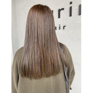 シンプルブラウンカラー