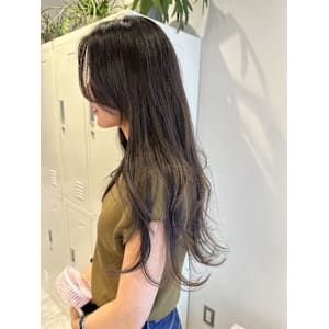 大串　レイヤーロング　グレージュ