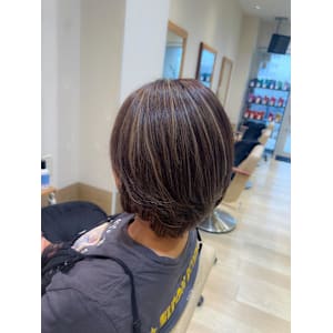 白髪ぼかし　脱白髪染め　【藤沢　藤沢駅】