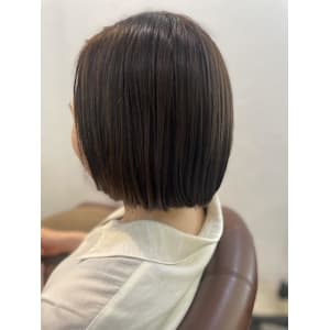 丸み内巻きボブ