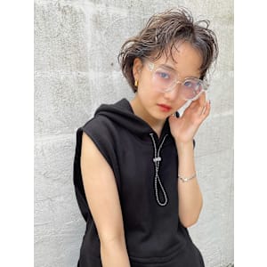 【Ash Beige】グレージュ_くせ毛風_ウェットアレンジ