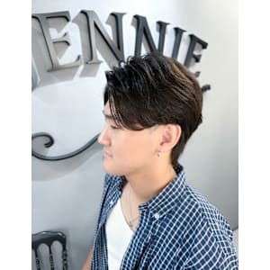 ニュアンスパーマ　メンズ　