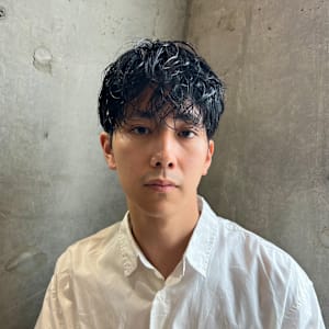 黒髪マッシュ/シャドウパーマ