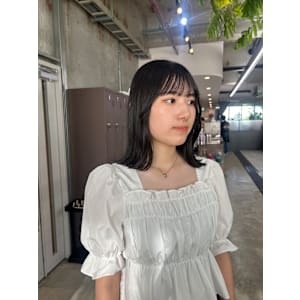 ミディアムヘア