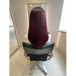 チェリーレッド