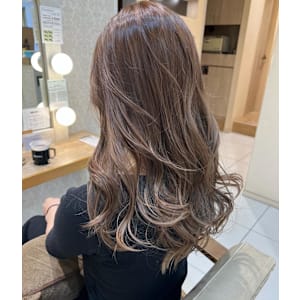 ［Chii］ハイライトカラー/艶カラー/ラベージュ