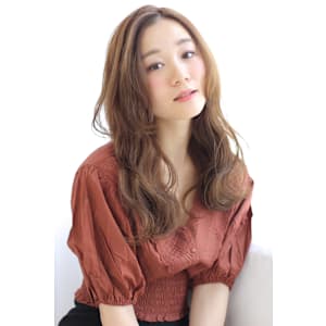 ミルクティーベージュ×顔回りニュアンスカット - tranquille【トランキル】掲載中