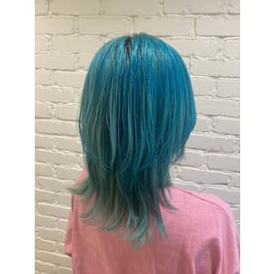 ターコイズカラーウルフ