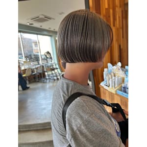 モノトーンボブ