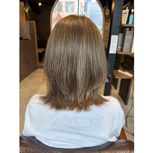 グレージュハイライト